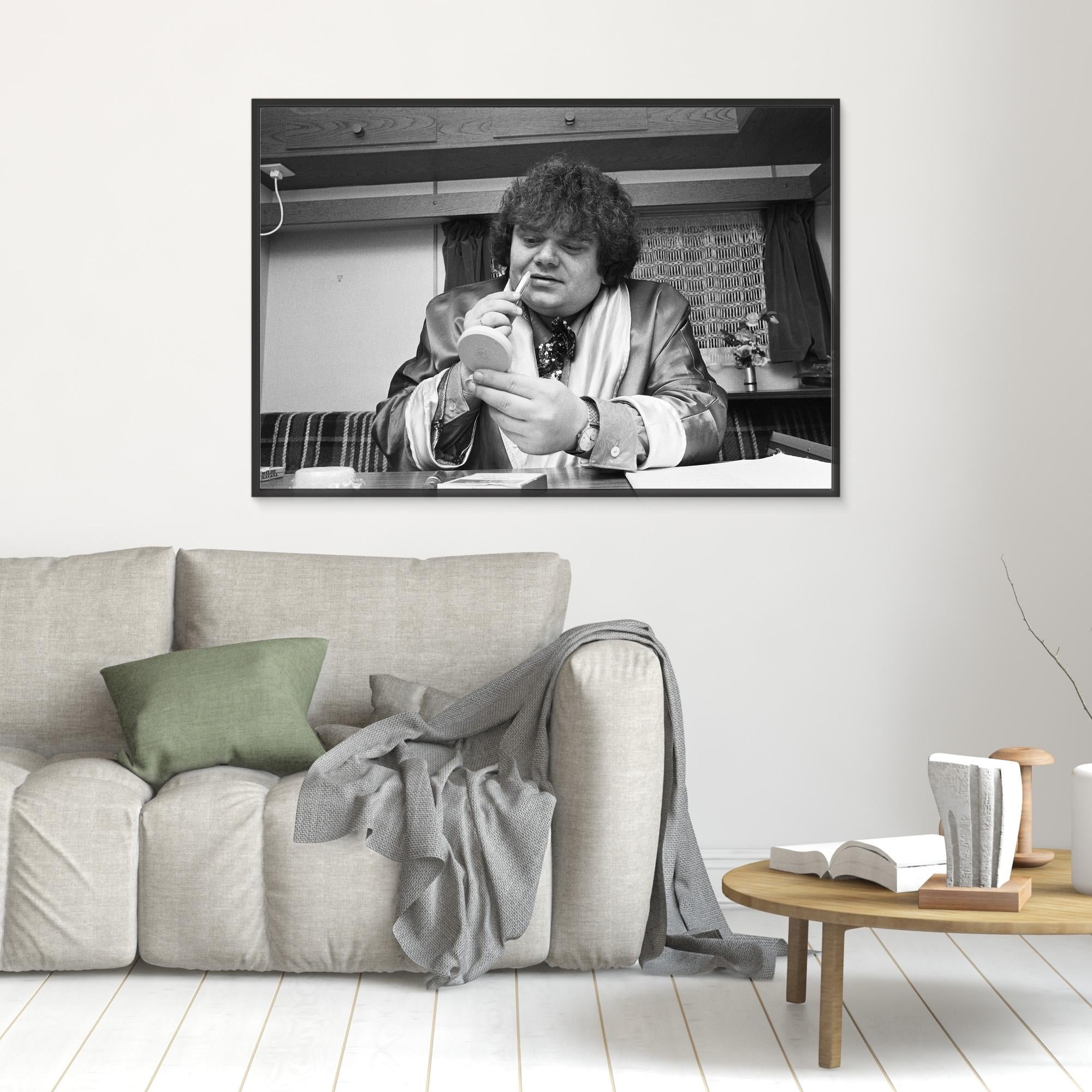 Andre Hazes schminkend | Canvas Print