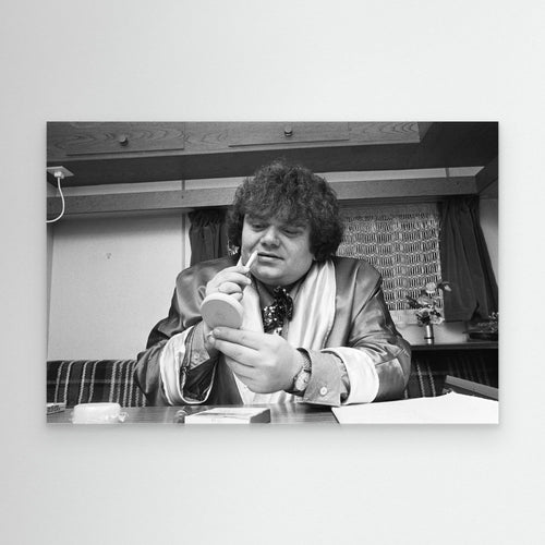 Andre Hazes schminkend | Canvas Print
